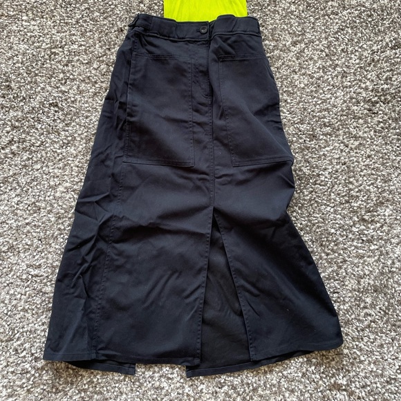 COS skirt - Picture 2 of 3